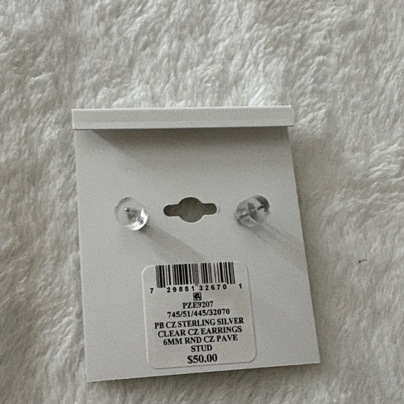 Giani Bernini Elegant Silver Stud Earrings - Picture 2 of 2